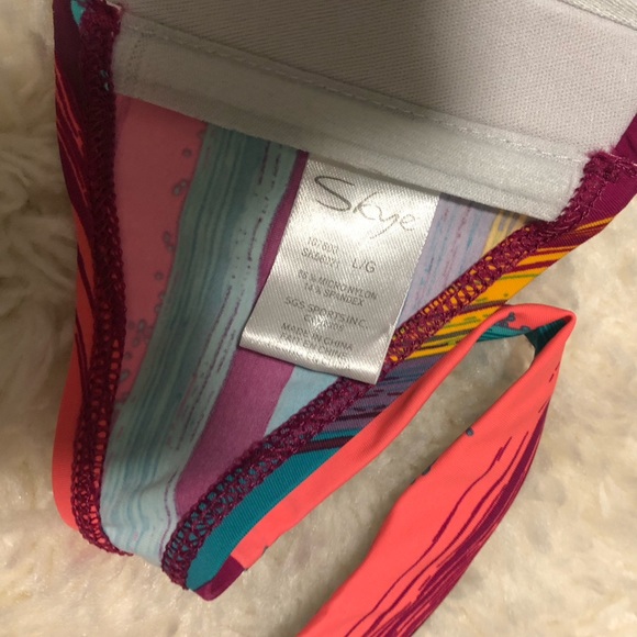 Skye Bikini Size L NWOT Multicolored - Picture 2 of 6